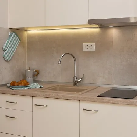 Апартаменты Apartment More *