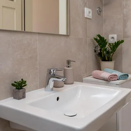 Apartment More Апартаменты *