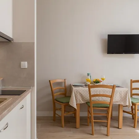 Lägenhet Apartment More