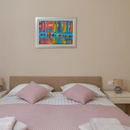 Apartment More アパート スプリト